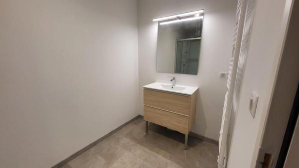 24100 Appartement centre de Bergerac 3 pièces 80.40 m2  rénové parfait état