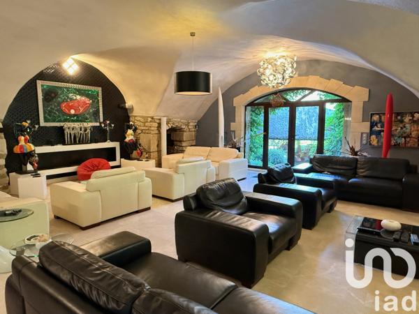 Maison à vendre 12 pièces 410 m² Grignan