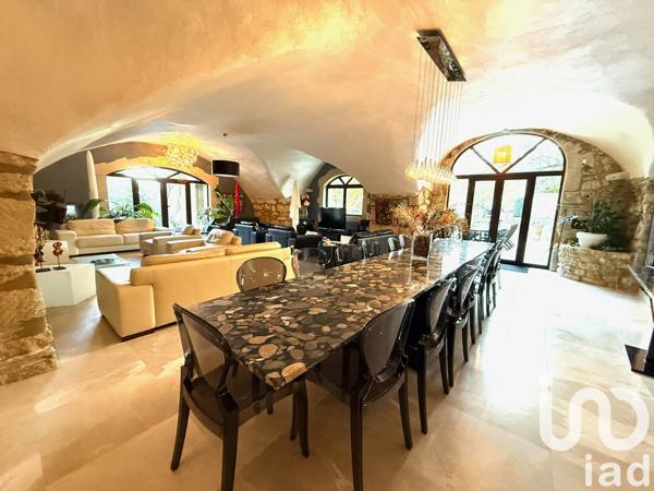 Maison à vendre 12 pièces 410 m² Grignan