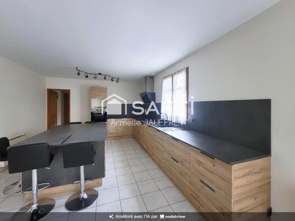 Au calme, maison en excellent état, grand jardin