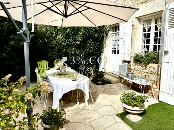 Maison 9 pièce(s) 4 chambre(s) 228 m²