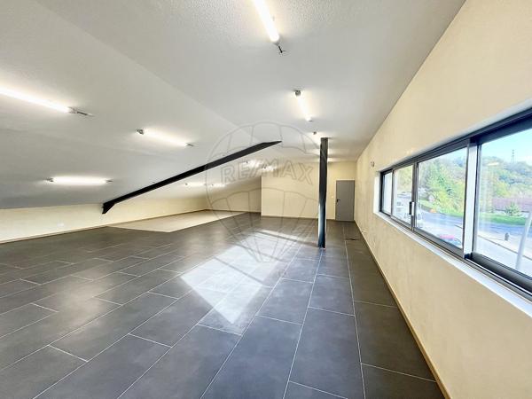 Bureau  à louer - Ain - 01