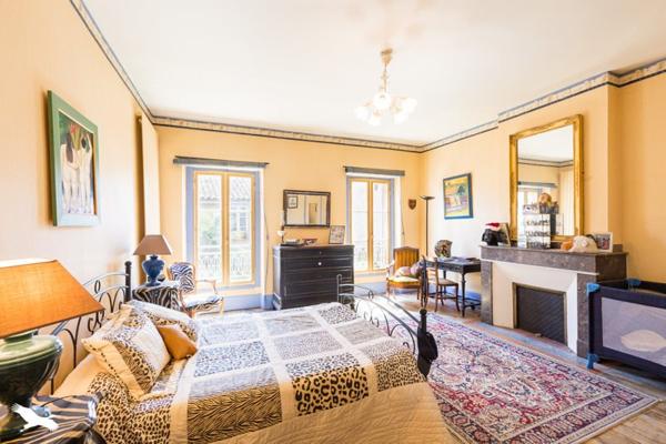 Maison à vendre |  Cazères |  9 pièces | 306 m²