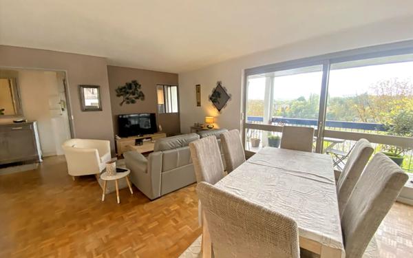 Appartement à louer    4 pièces • 95 m2 Triel-sur-Seine