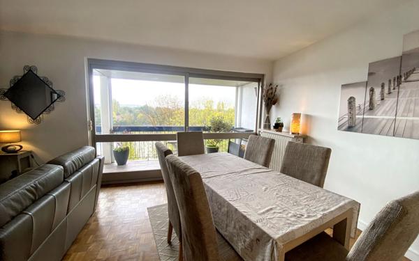 Appartement à louer    4 pièces • 95 m2 Triel-sur-Seine