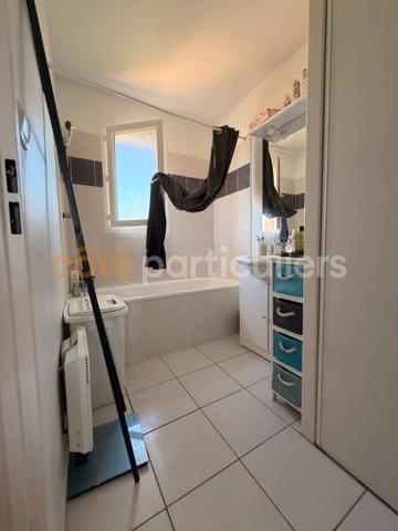 Location
                Maison64,39 m² - 3 Pièces -
                    SOULAC SUR MER (33780)