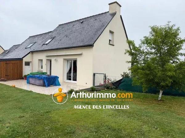 Vente                                                      Maison
                        
                     6 pièces                      105 m2                     à Janzé