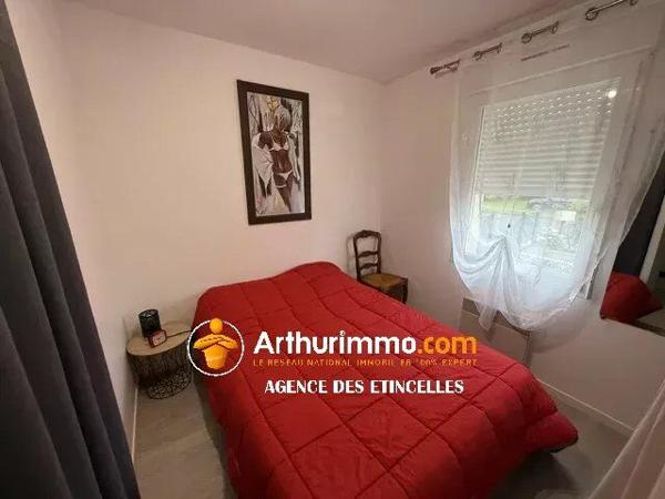 Vente                                                      Maison
                        
                     6 pièces                      105 m2                     à Janzé