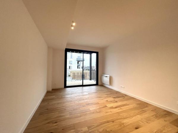 A LOUER : T2 à MARCQ EN BAROEUL • • 815 € CC • Réf. G656
