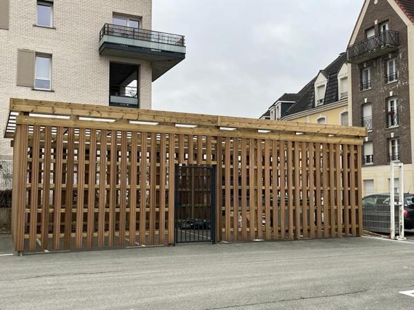 A LOUER : T2 à MARCQ EN BAROEUL • • 815 € CC • Réf. G656