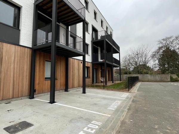 A LOUER : T2 à MARCQ EN BAROEUL • • 815 € CC • Réf. G656