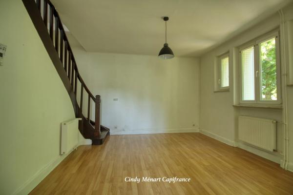 Maison mitoyenne à louer 4 pièces ZIMMING (57), 2 chambres, garage et jardin