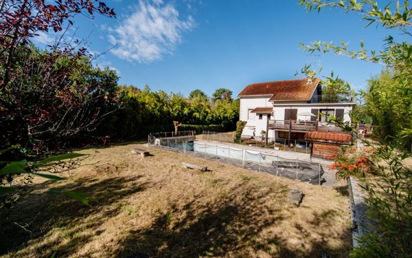 Maison à vendre    5 pièces • 150 m2 Capbreton