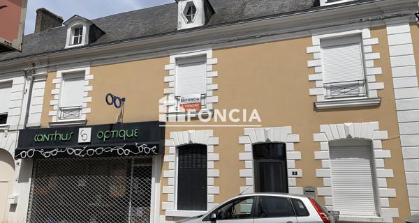 À vendre Maison 5 pièces 194 m² - Mayet 72360
