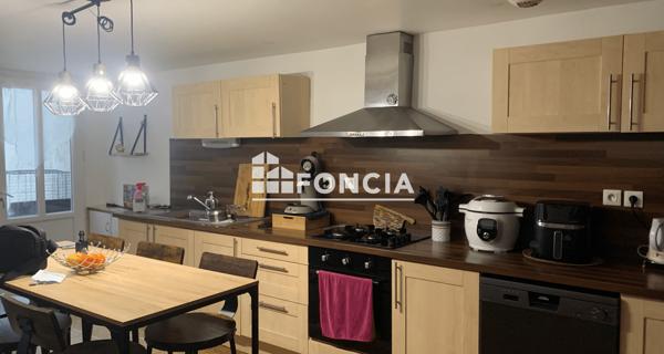 À vendre Maison 5 pièces 194 m² - Mayet 72360