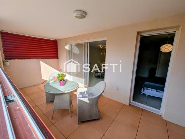 Appartement "le tout à pied" proche des commodités, de la gare, à 100 m du bord de mer, terrasse et garage