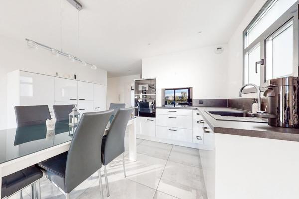 VITRY SUR SEINE - BALCON/TERRASSE - PROCHE RER - DERNIER ÉTAGE - PARFAIT ÉTAT