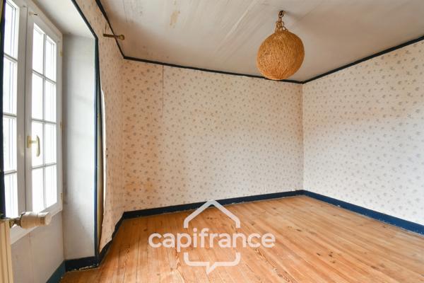 Maison en pierre à vendre 6 pièces SAINT PARDOULT (17) avec garage et atelier