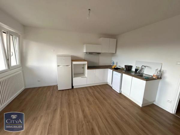 Appartement à louer 2 pièces 58.03m²