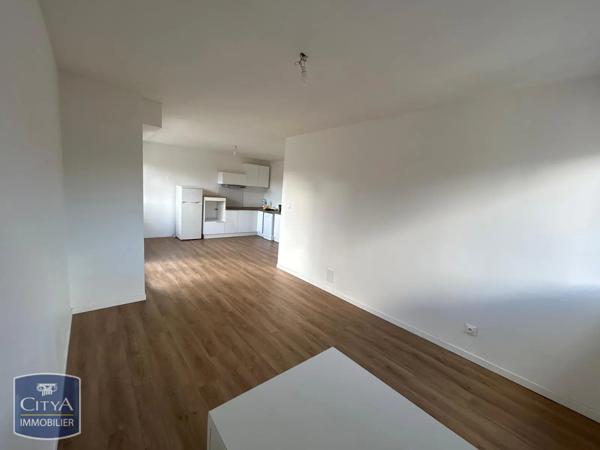 Appartement à louer 2 pièces 58.03m²