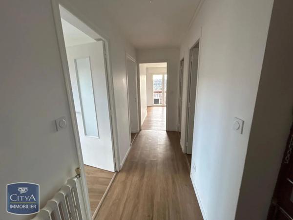Appartement à louer 2 pièces 58.03m²