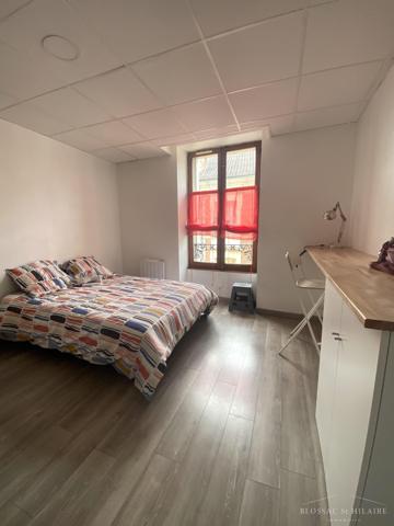 POITIERS: studio meublé de 16.40 m²