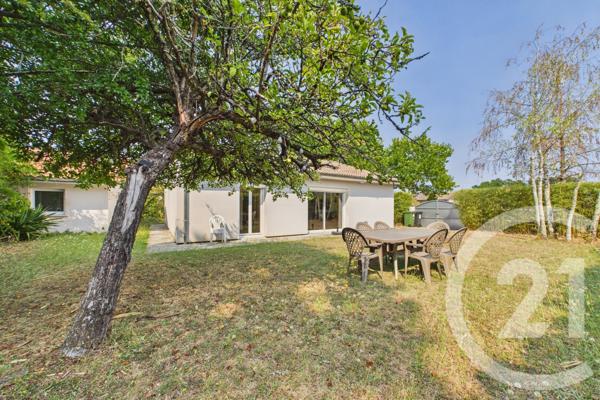 Maison à vendre  5 pièces - 122,16 m 2   EYSINES  - 33