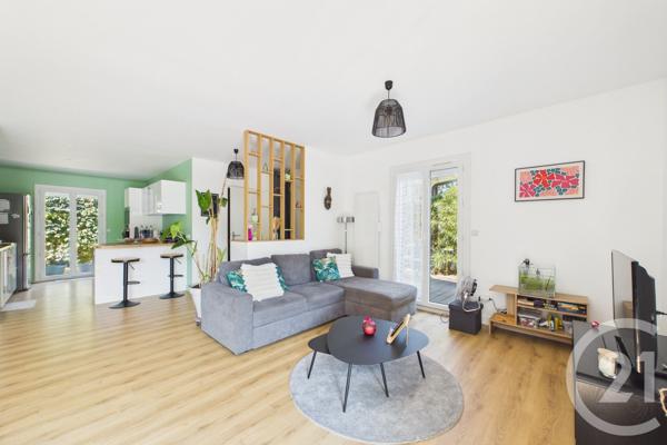 Maison à vendre  5 pièces - 122,16 m 2   EYSINES  - 33