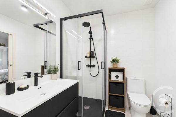 Maison à vendre  5 pièces - 122,16 m 2   EYSINES  - 33