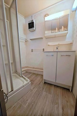 Maison de ville à vendre à Vertaizon dans le Puy-de-Dôme (63910), ref : 13372/336