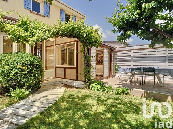 Maison à vendre 5 pièces 130 m² Les Clayes-sous-Bois