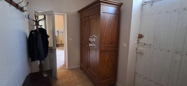86140 LENCLOITRE Maison Lencloitre 6 pièce(s) 173.12 m2