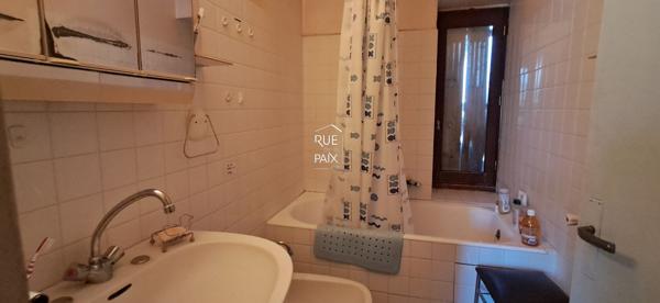 86140 LENCLOITRE Maison Lencloitre 6 pièce(s) 173.12 m2