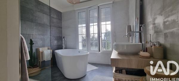 Maison à vendre 6 pièces 172 m² Le Plessis-Trévise