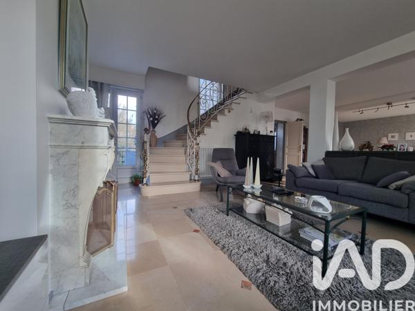 Maison à vendre 6 pièces 172 m² Le Plessis-Trévise