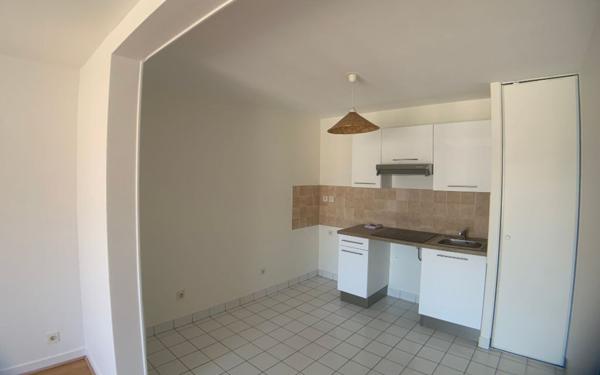 Appartement à louer    2 pièces •  Tours