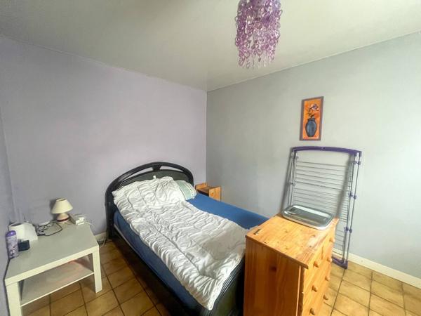 Maison à vendre avec jardin clos, séjour lumineux et deux chambres Lacanau Ocean Huga