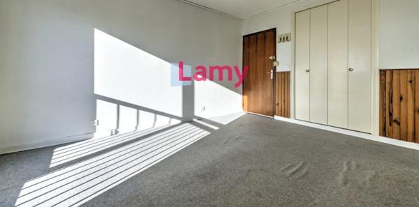 Appartement + annexe