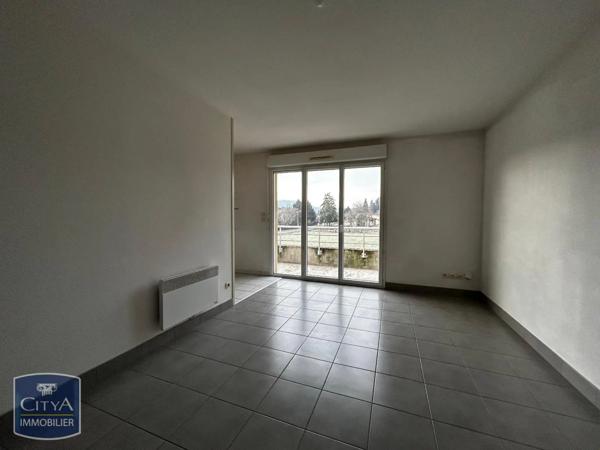 Appartement à louer 2 pièces 45.91m²