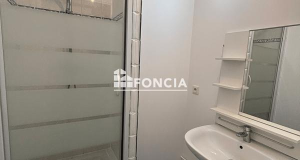 Location Appartement 5 pièces 100.15 m² - La Queue-en-brie 94510