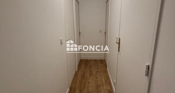 Location Appartement 5 pièces 100.15 m² - La Queue-en-brie 94510