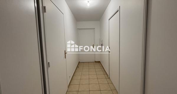 Location Appartement 5 pièces 100.15 m² - La Queue-en-brie 94510