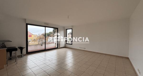 Location Appartement 5 pièces 100.15 m² - La Queue-en-brie 94510