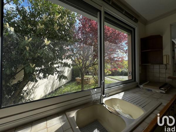 Appartement 4 pièces de 81 m² à Paray-Vieille-Poste (91550)