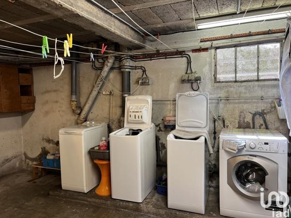 Appartement 4 pièces de 81 m² à Paray-Vieille-Poste (91550)