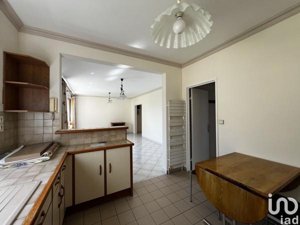 Appartement 4 pièces de 81 m² à Paray-Vieille-Poste (91550)