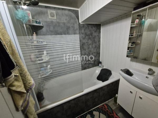 Ensemble de deux maisons à Niederlauterbach.