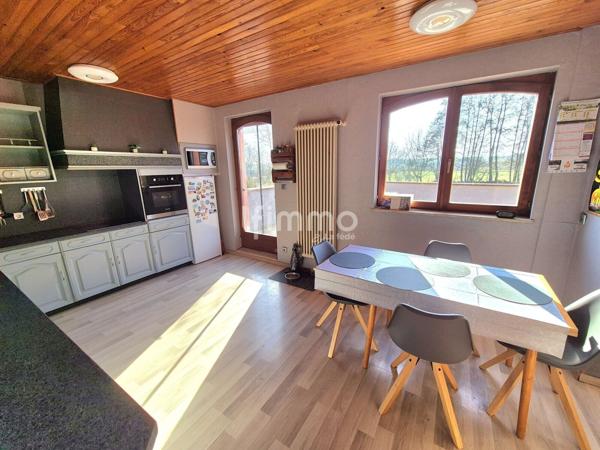 Ensemble de deux maisons à Niederlauterbach.