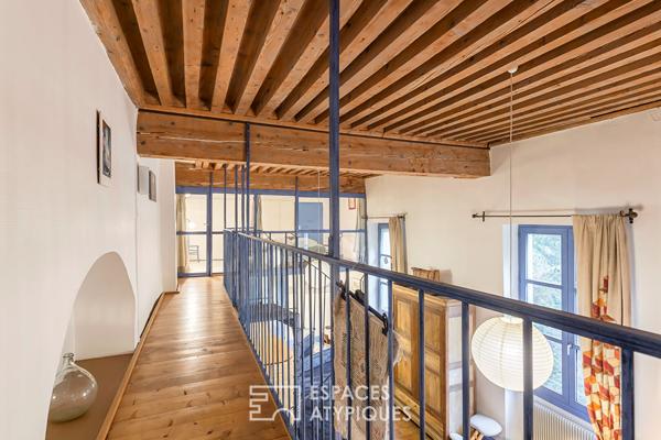 Appartement au caractère affirmé dans un ancien couvent