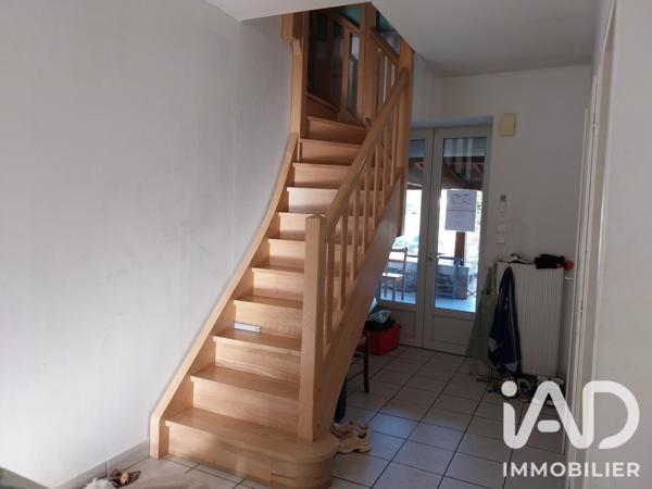 Maison à vendre 6 pièces 241 m² Saint-Victurnien